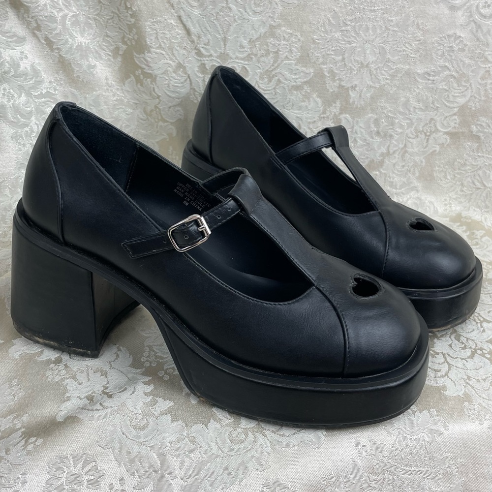 Delias Dollskill Heart Mary Janes